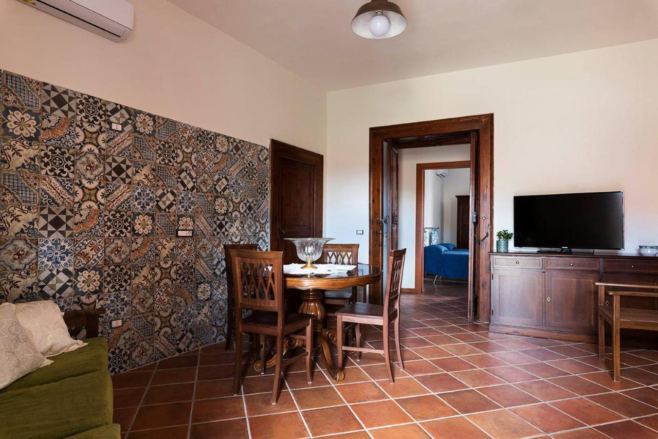 Borgo San Lorenzello Esterno foto