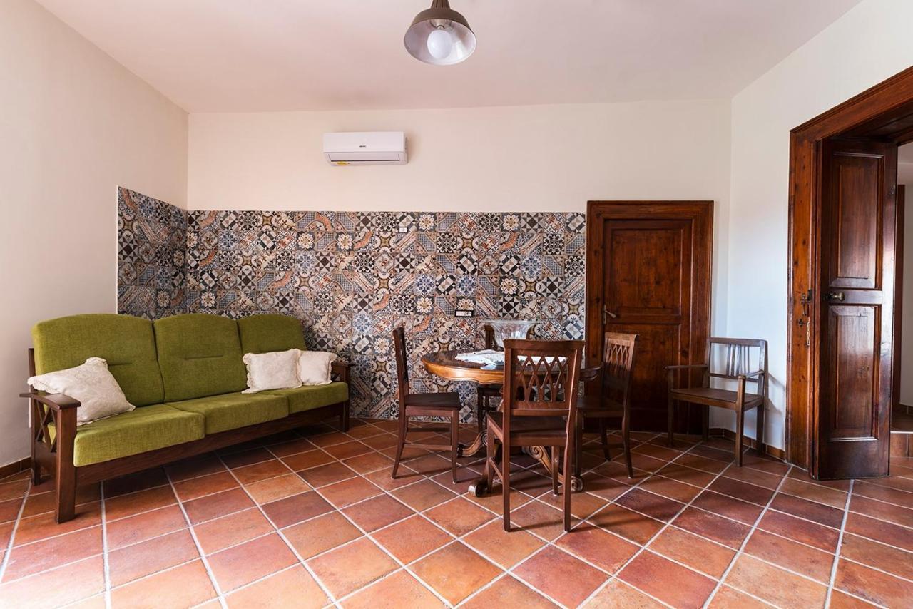 Borgo San Lorenzello Esterno foto