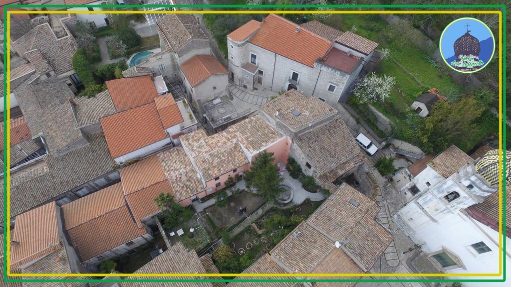 Borgo San Lorenzello Esterno foto